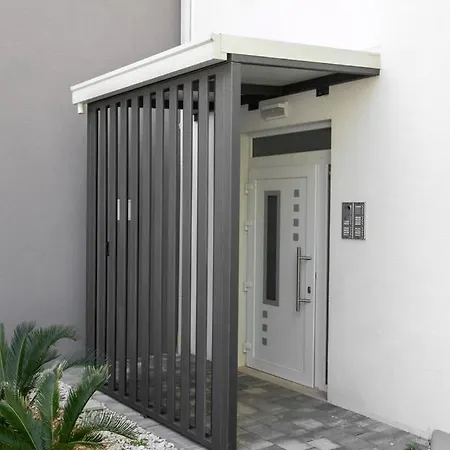 Lavie Apartment